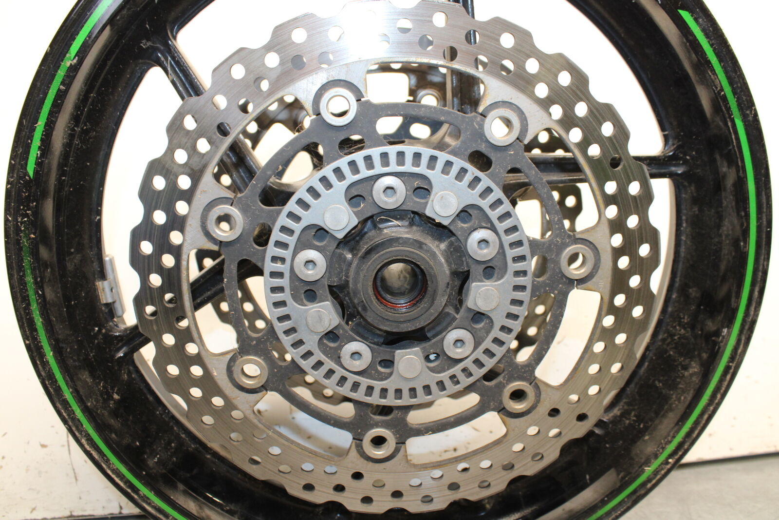 12-17 KAWASAKI ER-6N Z650 FRONT RIM FRONT WHEEL BB709