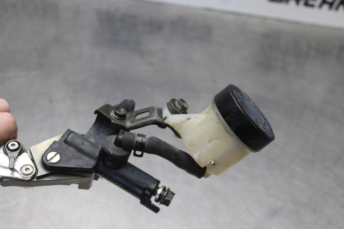 98-05 HONDA SUPER HAWK 1000 VTR1000F FRONT BRAKE MASTER CYLINDER w/ LEVER BB924
