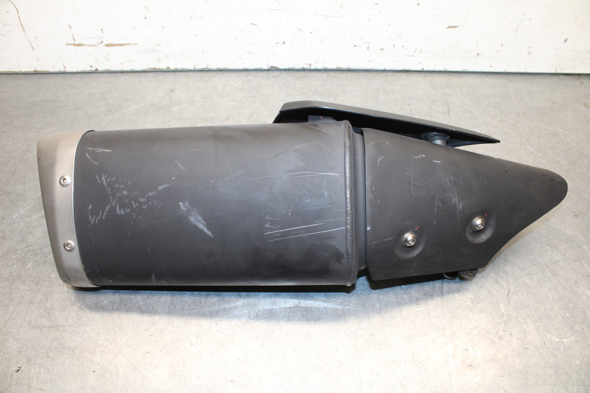 15-17 YAMAHA YZF R3 EXHAUST PIPE MUFFLER SLIP ON CAN SILENCER BB651