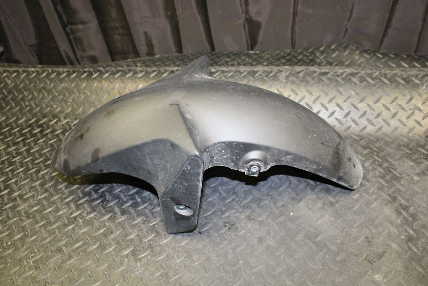 15-17 YAMAHA YZF R3 FRONT WHEEL FENDER COWL FAIRING bb167