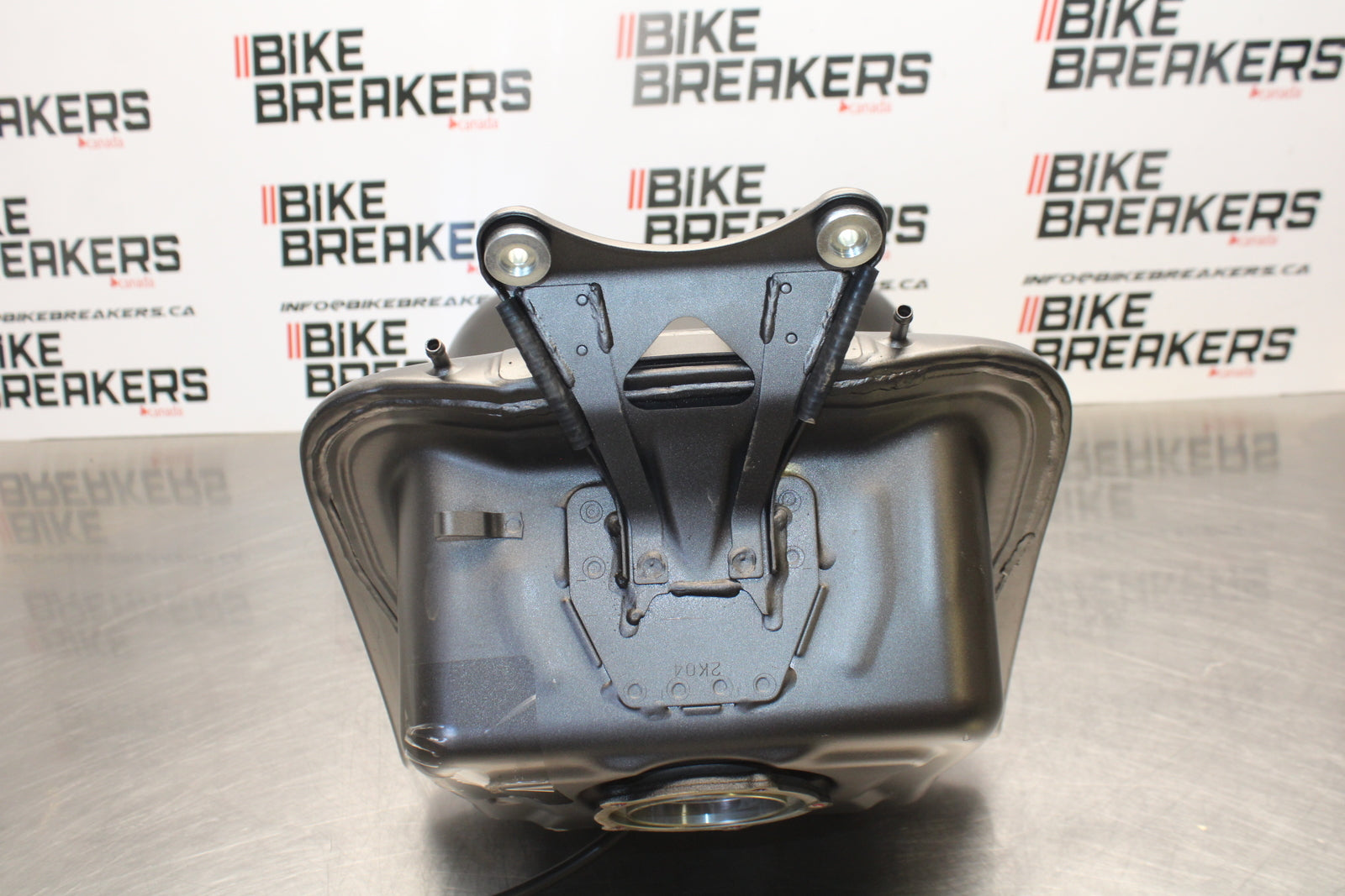 23-24 KAWASAKI NINJA ZX14R GAS TANK FUEL CELL PETROL RESERVOIR BB169