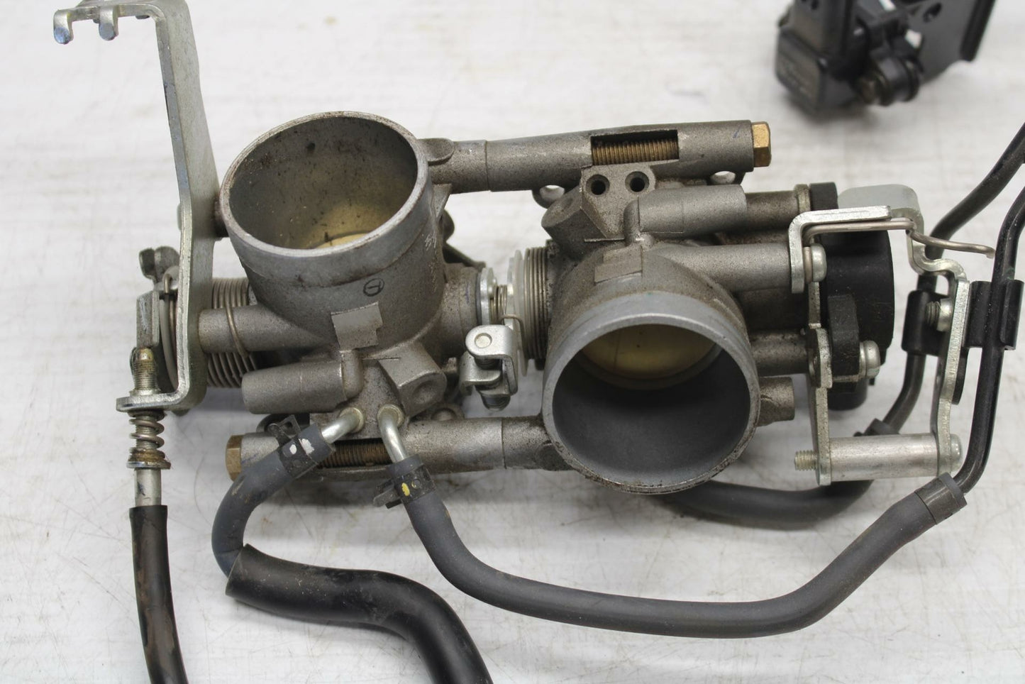 06 YAMAHA ROAD STAR XV1700PC WARRIOR WITH FLAMES THROTTLE BODY BODIES BB262