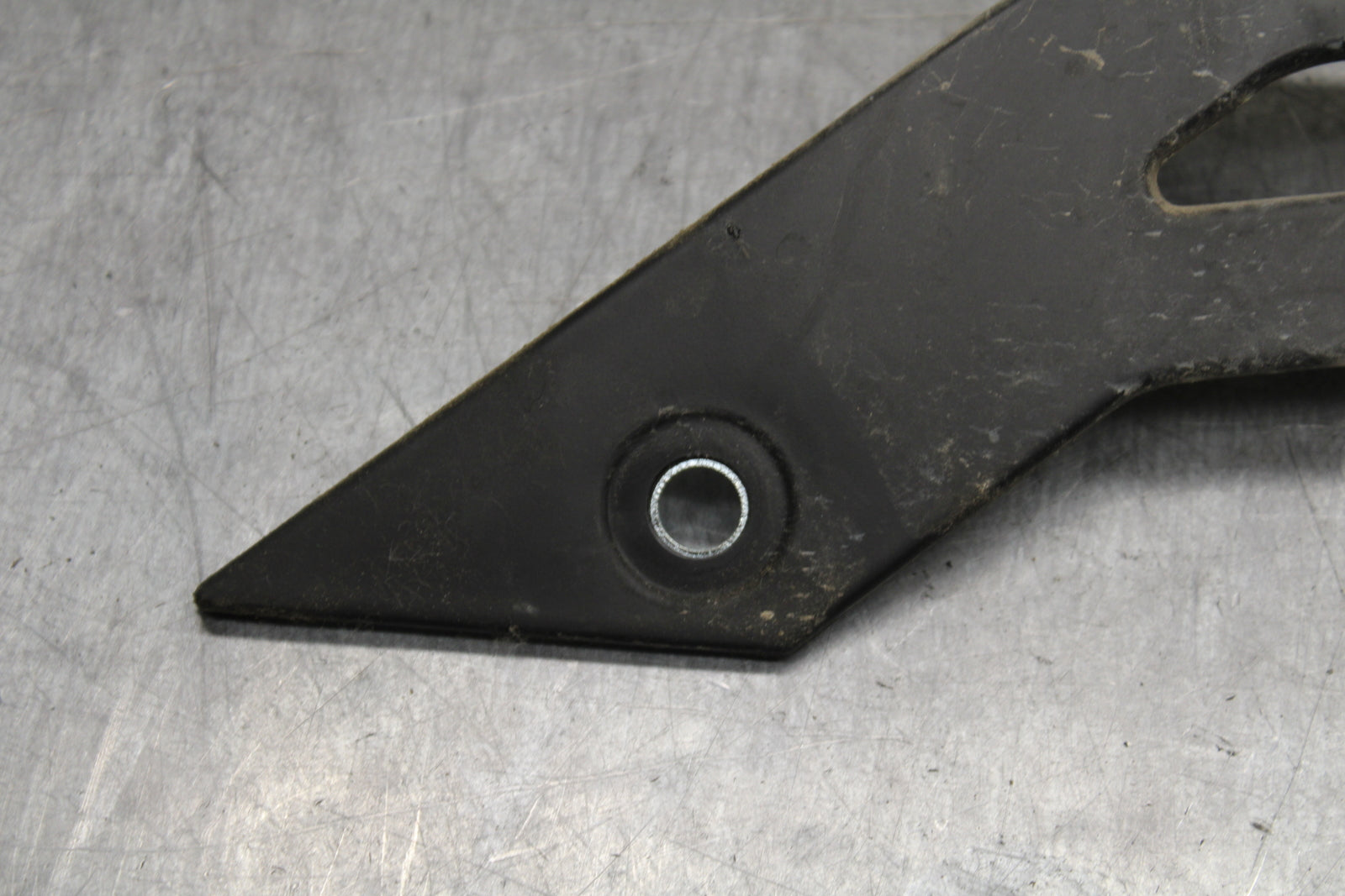 18-24 KAWASAKI NINJA 650 REAR BACK DRIVE CHAIN GUARD COVER SHIELD BB725