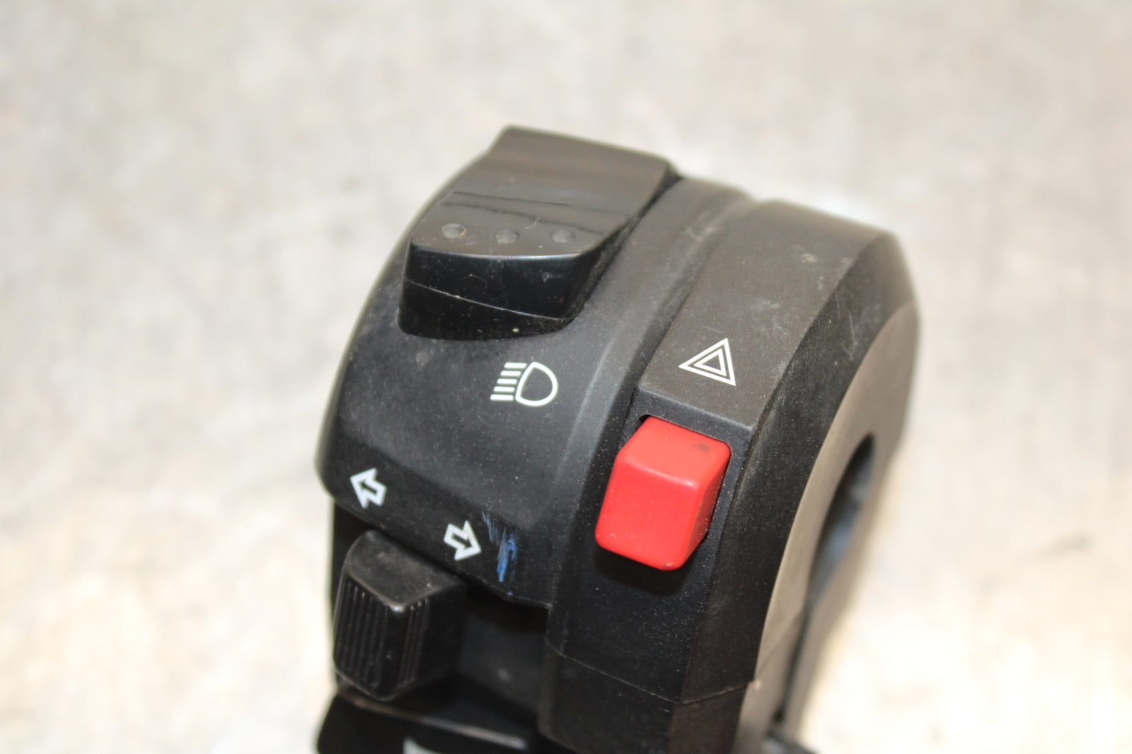 06-07 SUZUKI GSXR750 LEFT CLIP ON HANDLE HORN SIGNALS SWITCH SWITCHES BB670