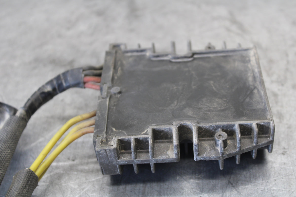 06-07 SUZUKI GSXR 600 RECTIFIER VOLTAGE REGULATOR BB694