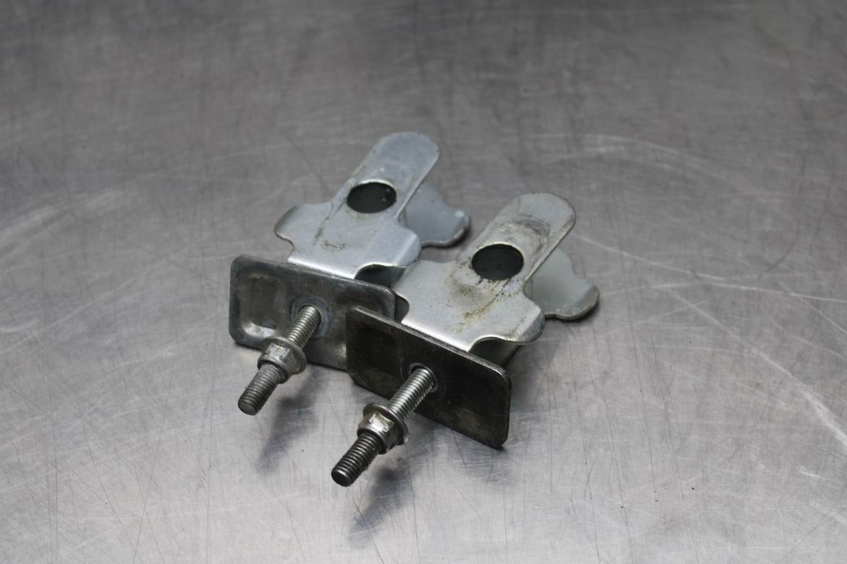 15 SUZUKI GW250F SWINGARM CHAIN TENSIONER ADJUSTMENT BRACKETS  BB789