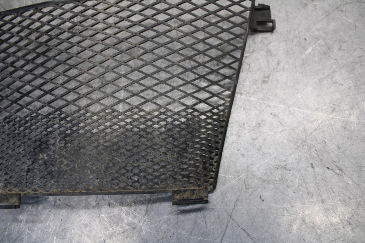 2005 Honda CBR1000RR OIL COOLER GRILL GUARD BB528