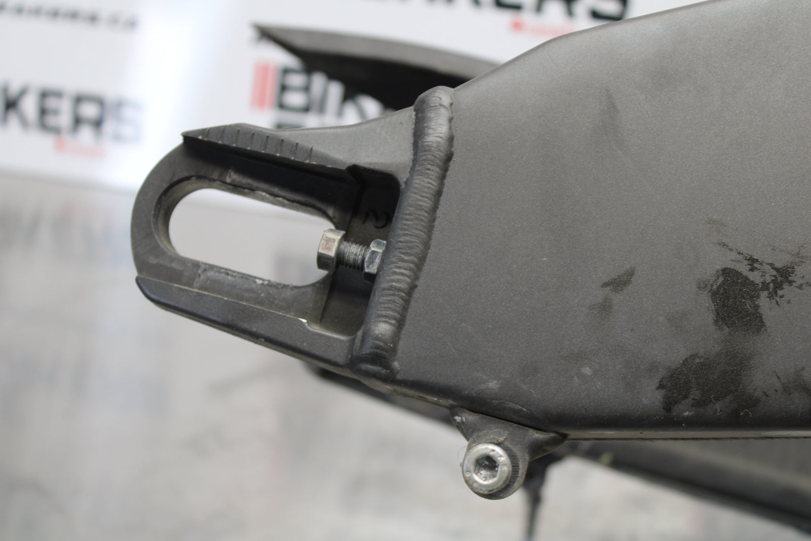 13-18 KAWASAKI NINJA ZX6R REAR SWINGARM BACK SUSPENSION SWING ARM BB143