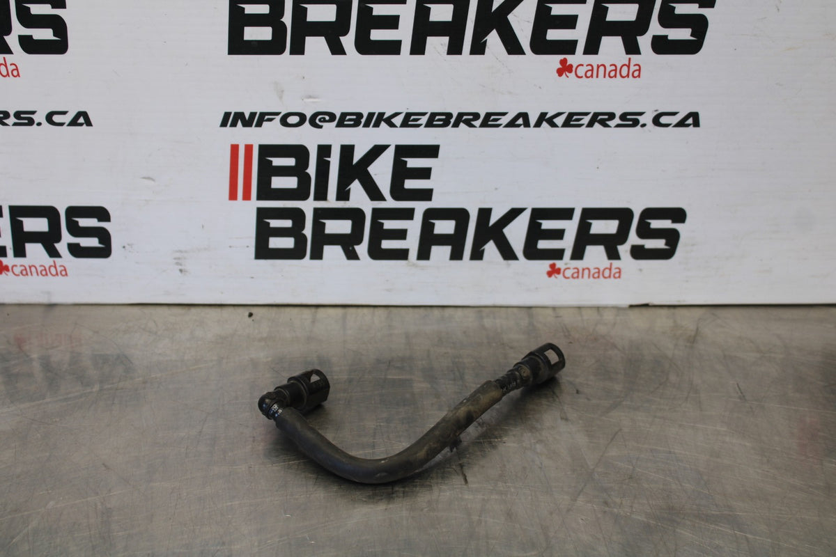 06-07 SUZUKI GSXR 600 FUEL HOSE GAS LINE TUBE PIPE BB863