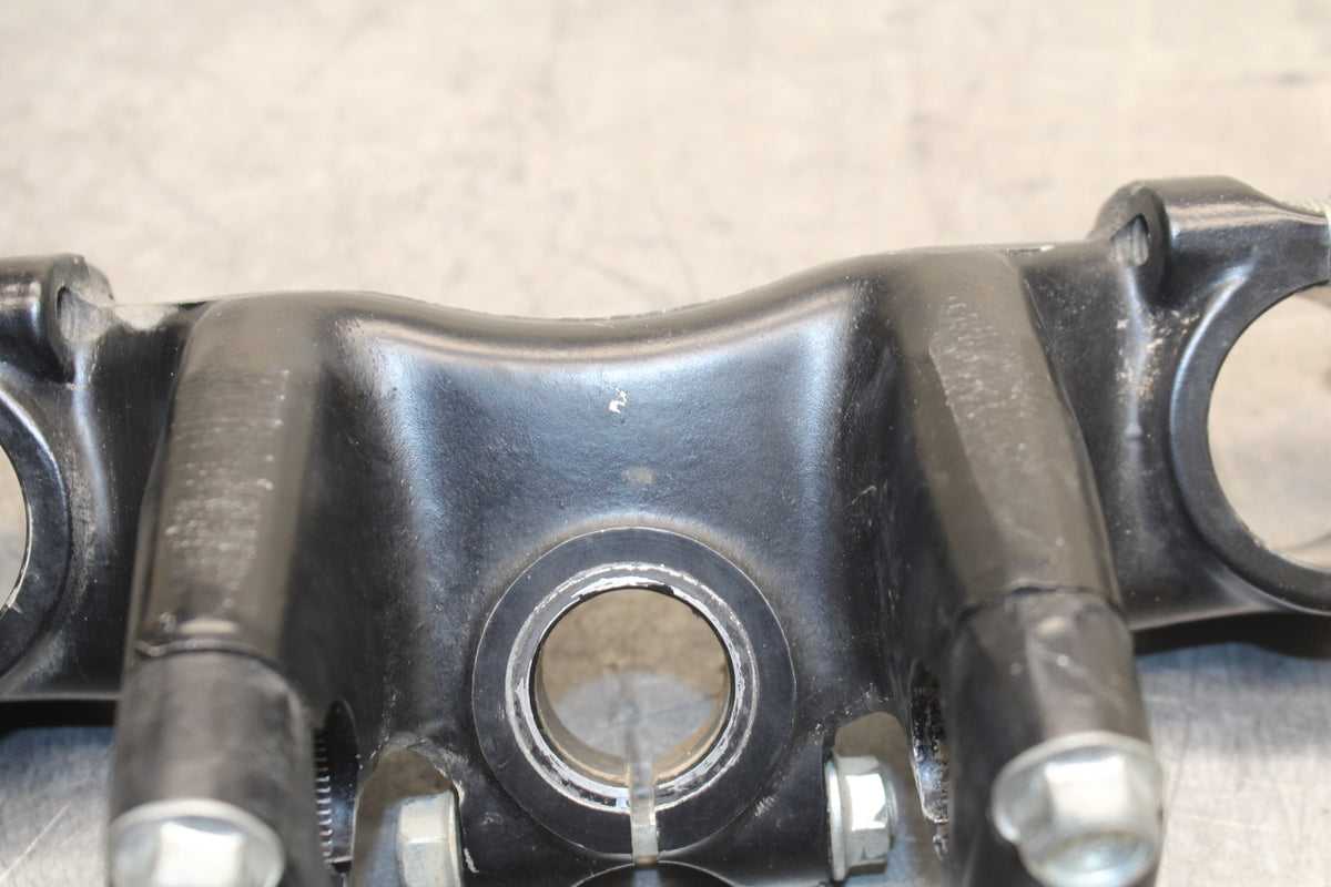 82-83 YAMAHA IT175 FORKS UPPER TRIPLE TREE CLAMP BB108