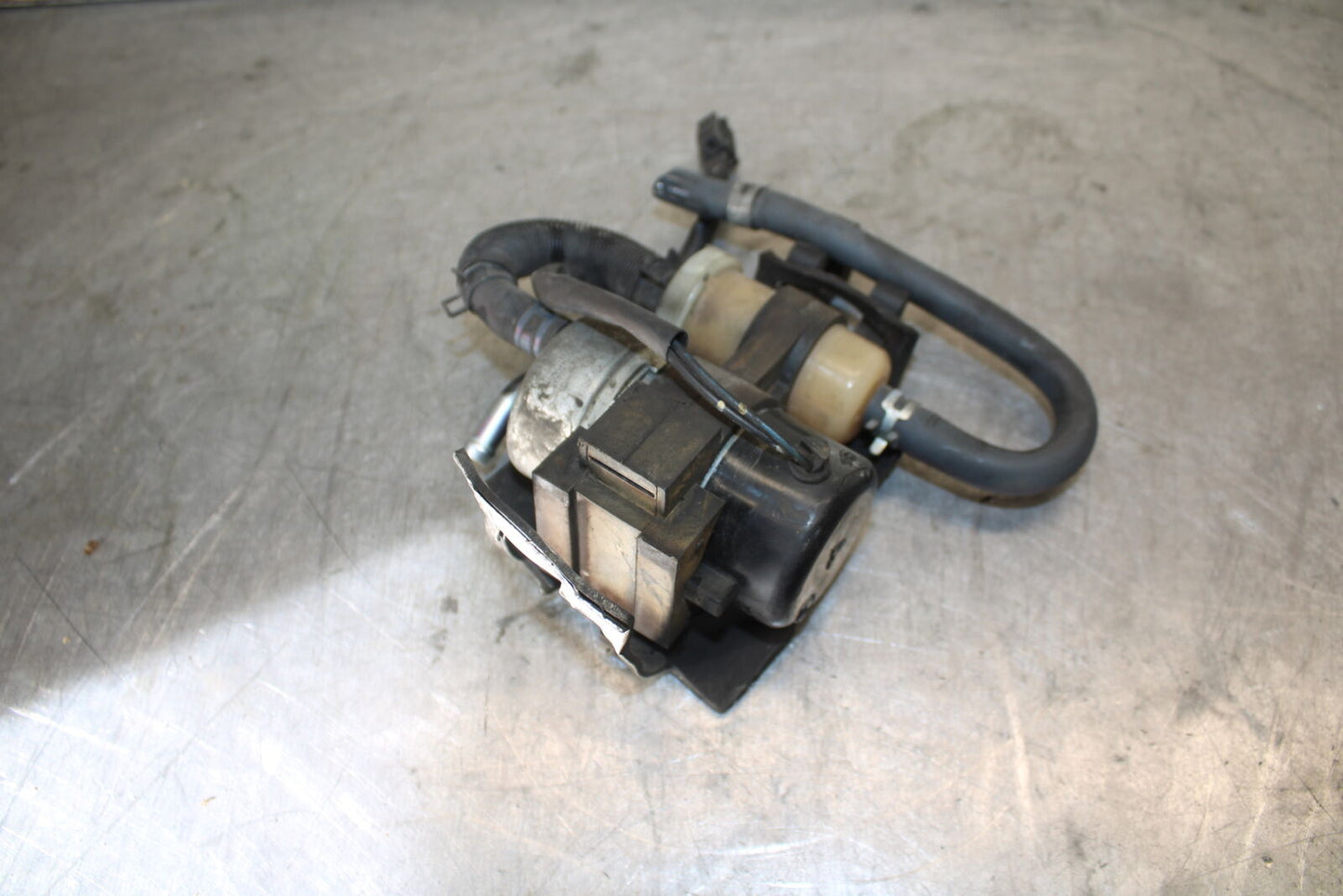 05-06 YAMAHA ROAD STAR XV1700A FUEL GAS PUMP BB703