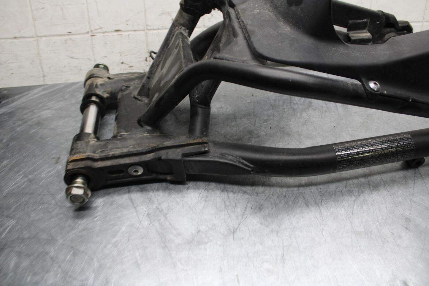 15-17 KAWASAKI EX 650 NINJA  EX 650 ABS SWINGARM BACK SUSPENSION SWING ARM BB494