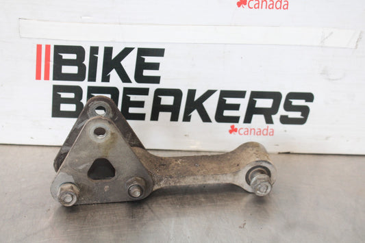 06-07 HONDA INTERCEPTOR 800 VFR800 REAR DOGBONE SHOCK LINKAGE LINK BB917