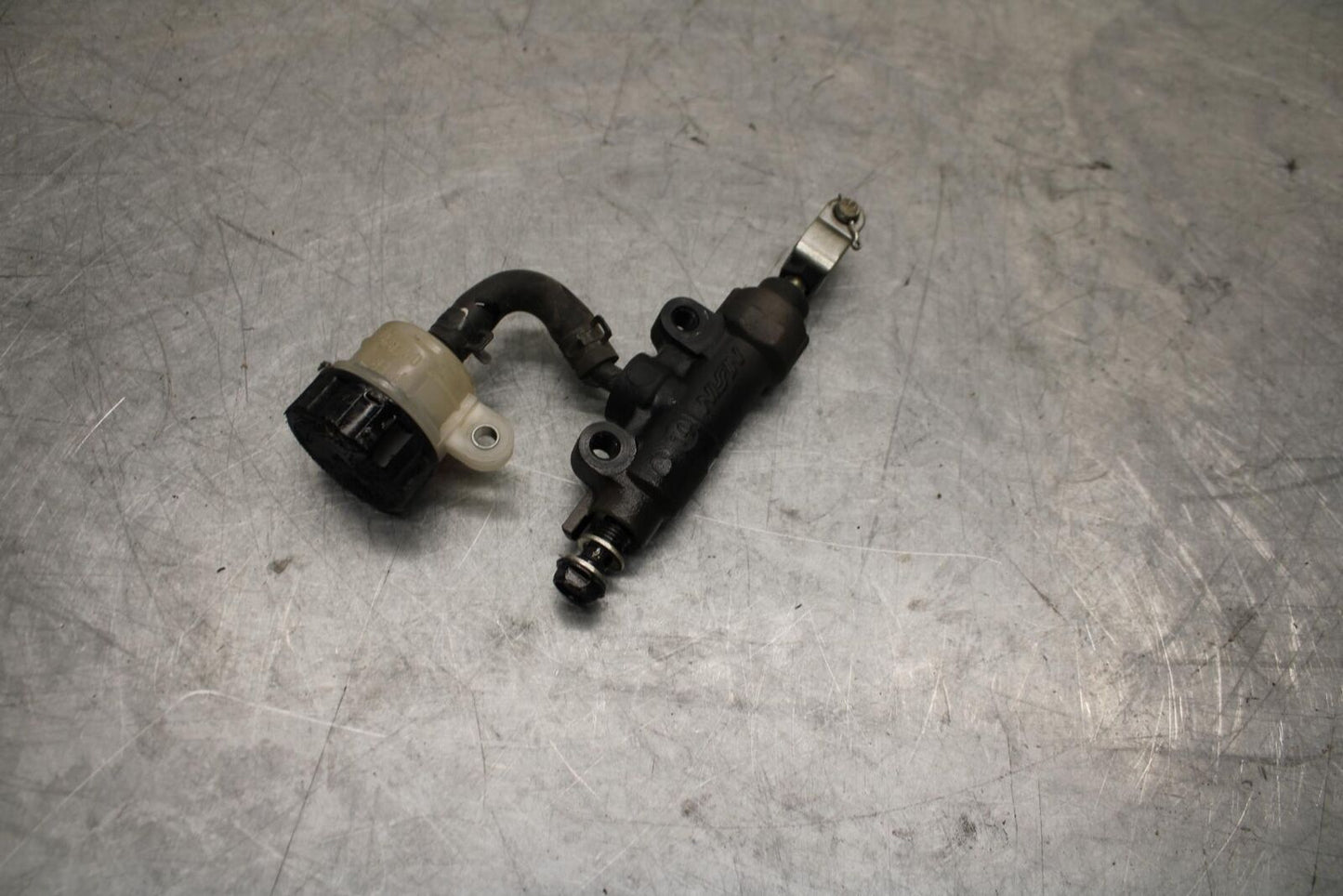 11-15 KAWASAKI ZX1000R REAR BACK BRAKE MASTER CYLINDER W RESERVOIR BB445