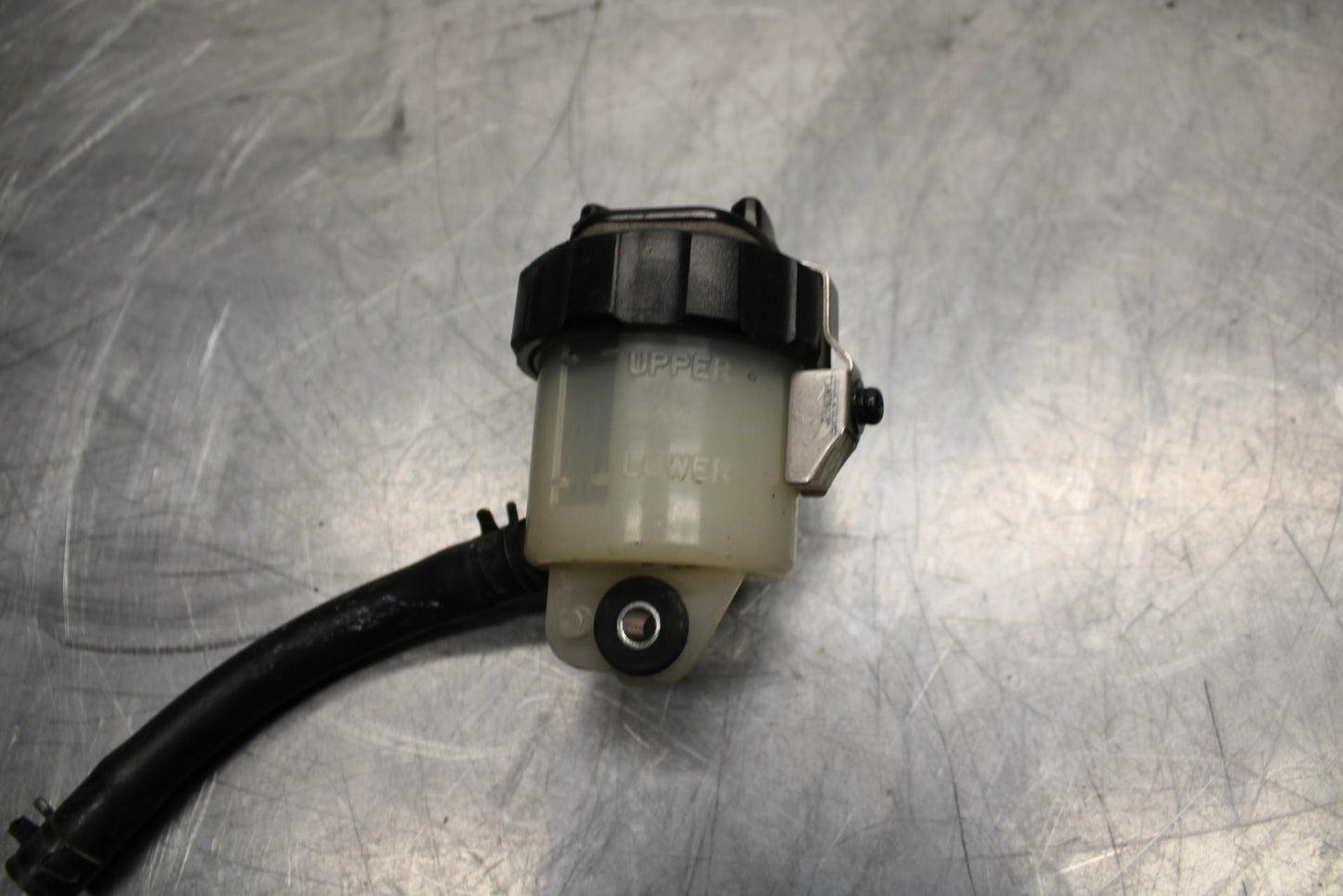 09-14 YAMAHA YZF R1 REAR BRAKE MASTER FLUID RESERVOIR TANK BOTTLE BB471