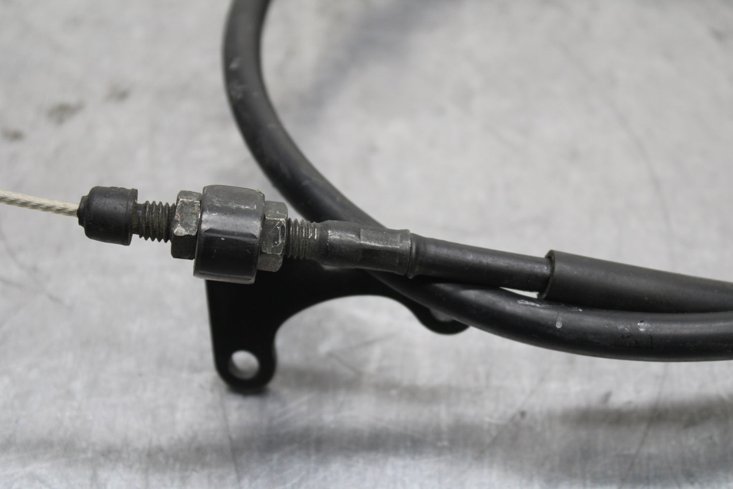 08-16 YAMAHA YZF R6 CLUTCH CABLE LINE BB131