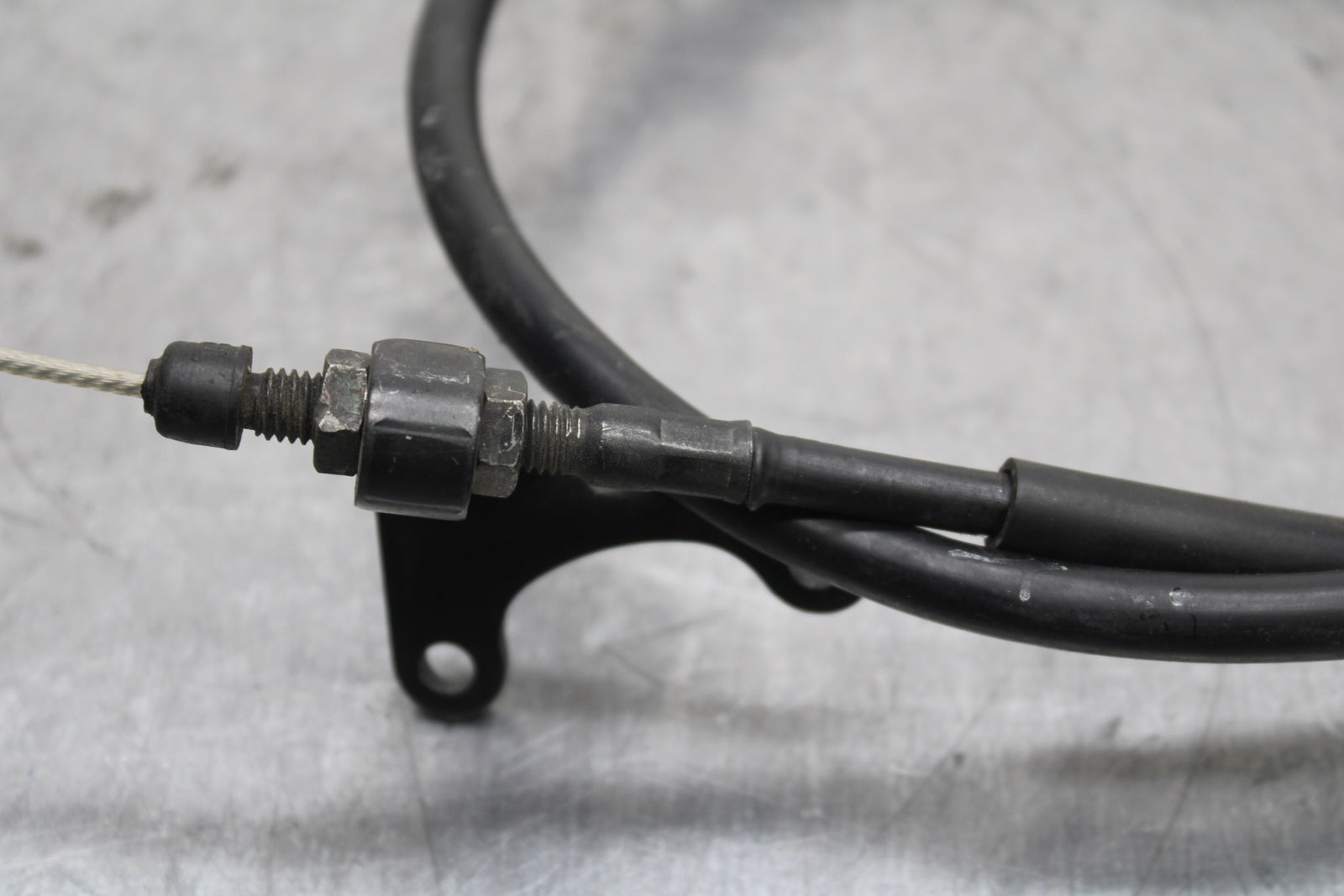 08-16 YAMAHA YZF R6 CLUTCH CABLE LINE BB131