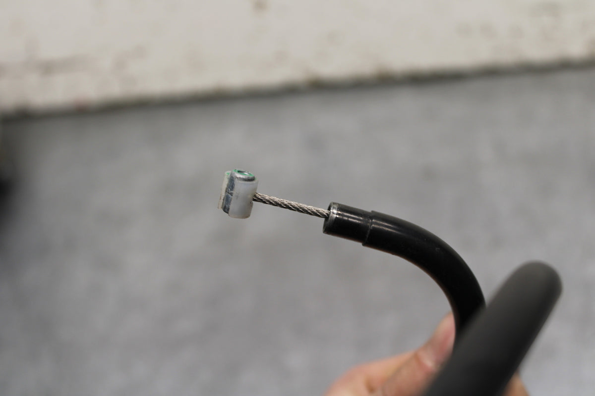 24 KAWASAKI NINJA 500 ABS CLUTCH CABLE LINE BB730