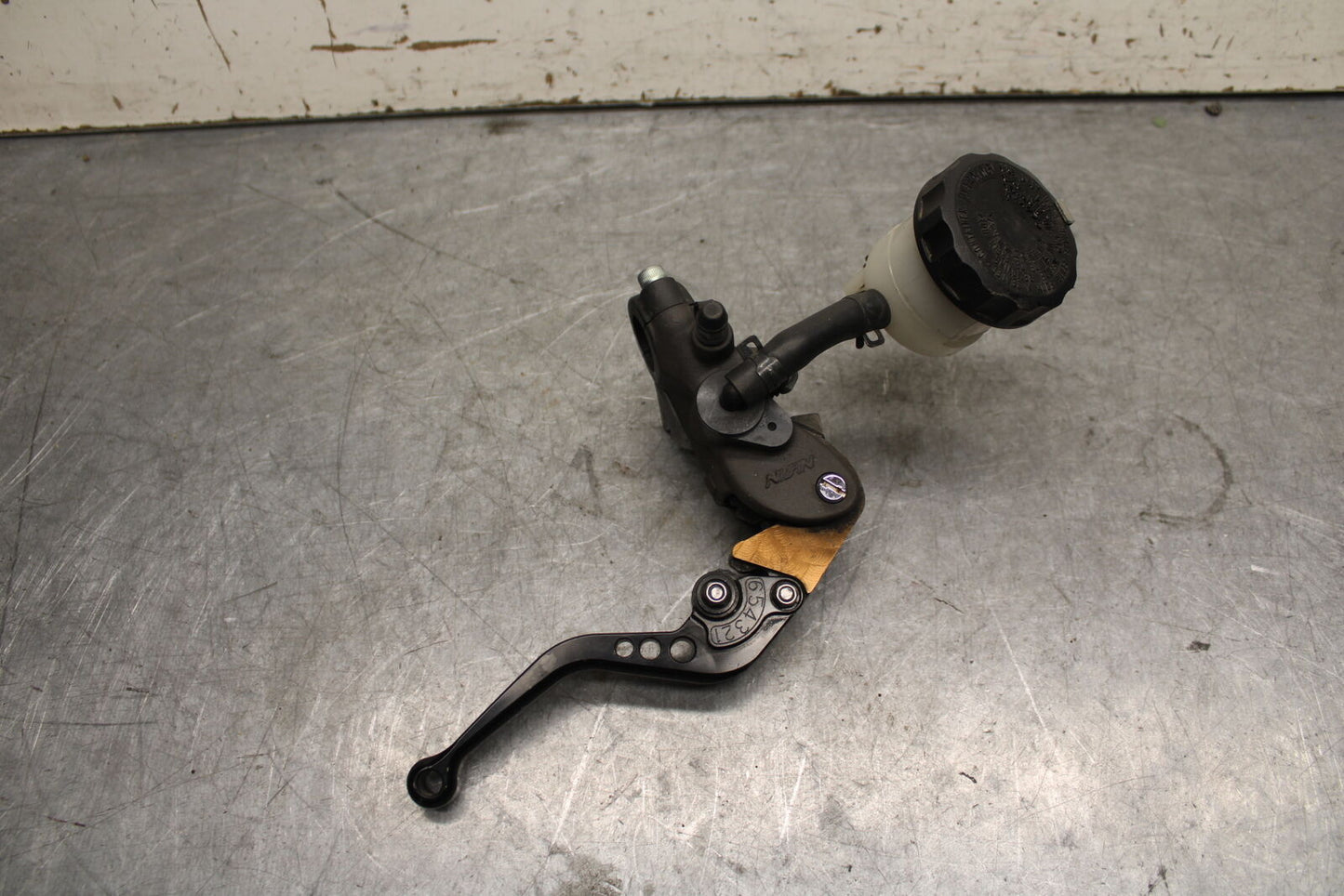 13-18 KAWASAKI NINJA ZX6R FRONT BRAKE MASTER CYLINDER w/ LEVER  BB682