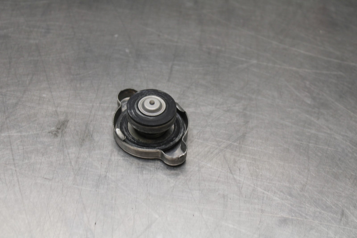 07-08 KAWASAKI NINJA ZX6R RADIATOR CAP BB855