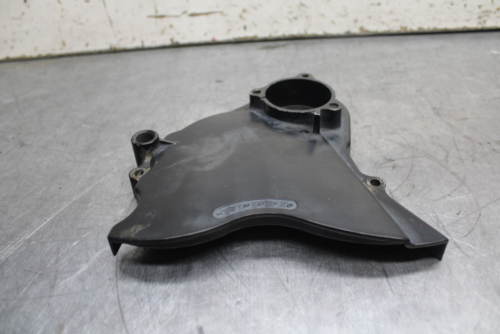 84 HONDA INTERCEPTOR 750 VF750F ENGINE SPROCKET COVER BB108