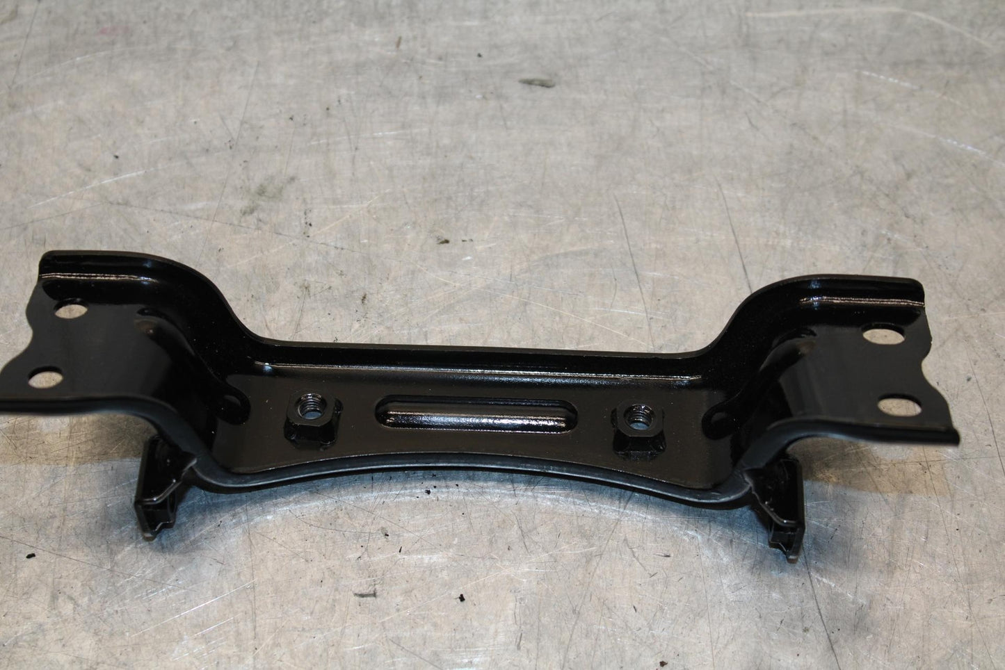 19-22 KAWASAKI Z400 GAS TANK FUEL CELL PETROL RESERVOIR BRACKET MOUNT BB70