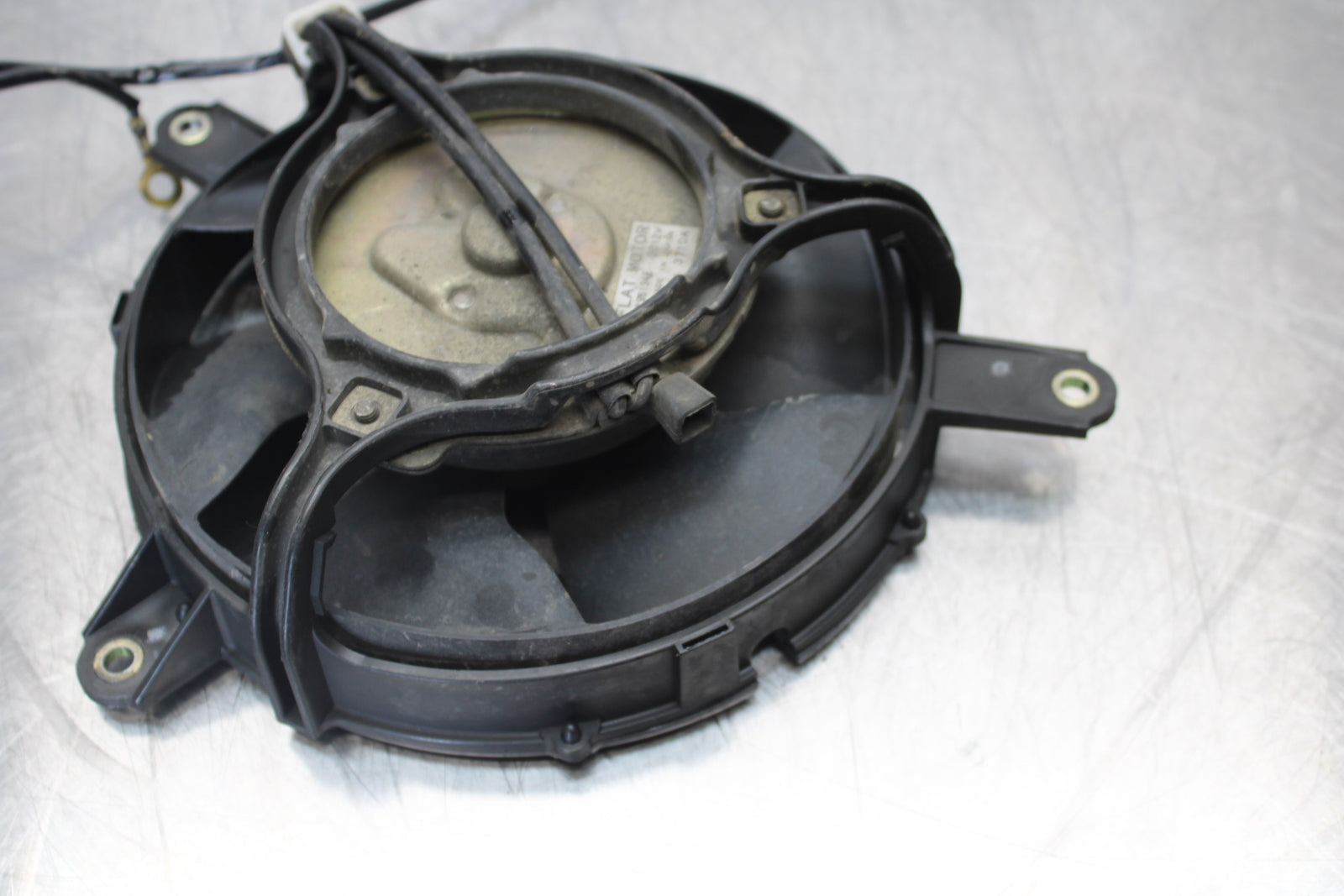 98-05 HONDA SUPER HAWK 1000 VTR1000F ENGINE RADIATOR COOLING FAN BB152