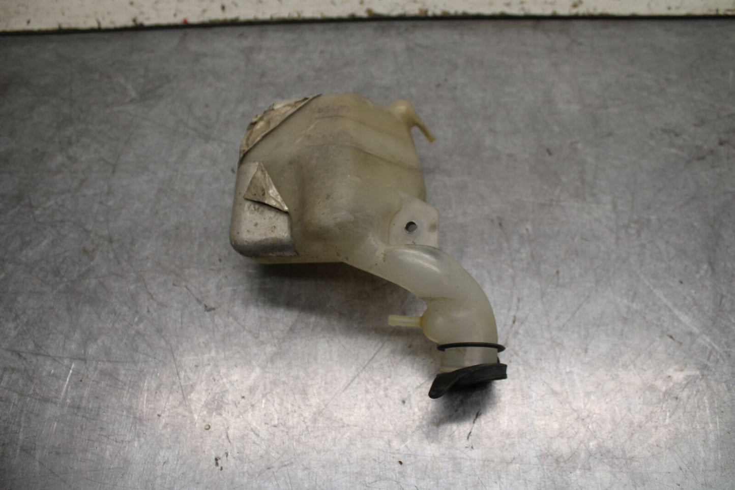 05-06 HONDA CBR600RR COOLANT WATER TANK RESERVOIR BOTTLE BB727