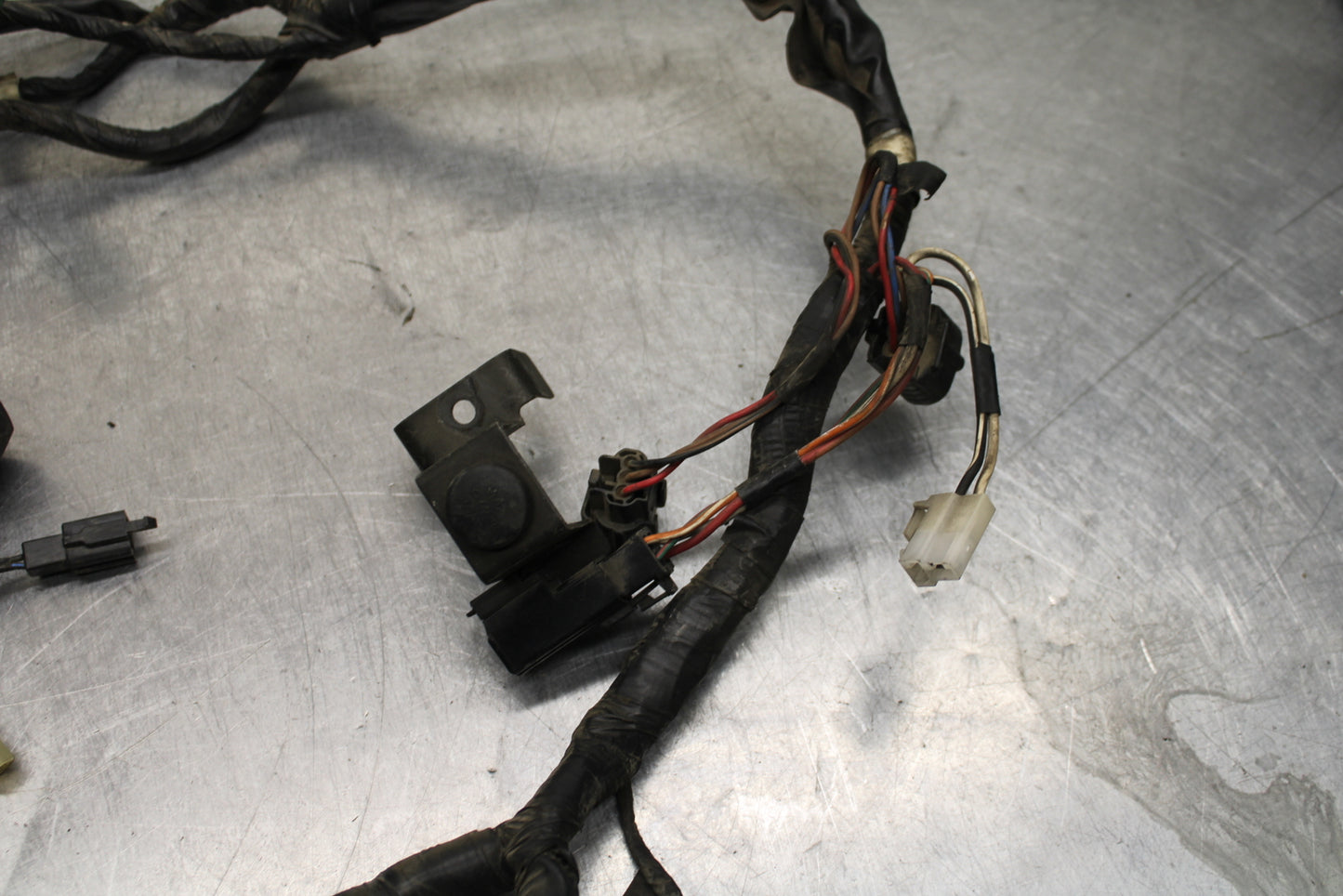00 SUZUKI INTRUDER 1500 VL1500 MAIN ENGINE WIRING HARNESS WIRE LOOM BB761
