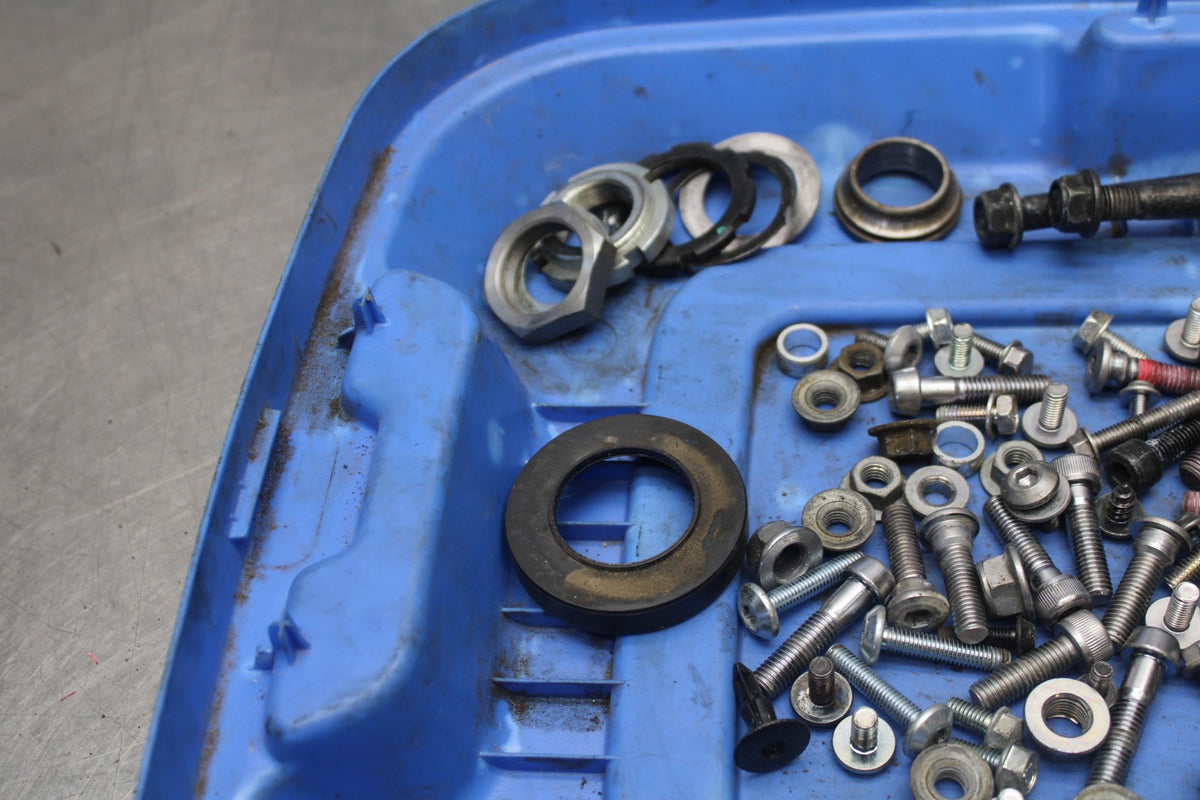 23-26 KAWASAKI NINJA ZX4RR MOUNTING BOLTS HARDWARE SCREWS BB898