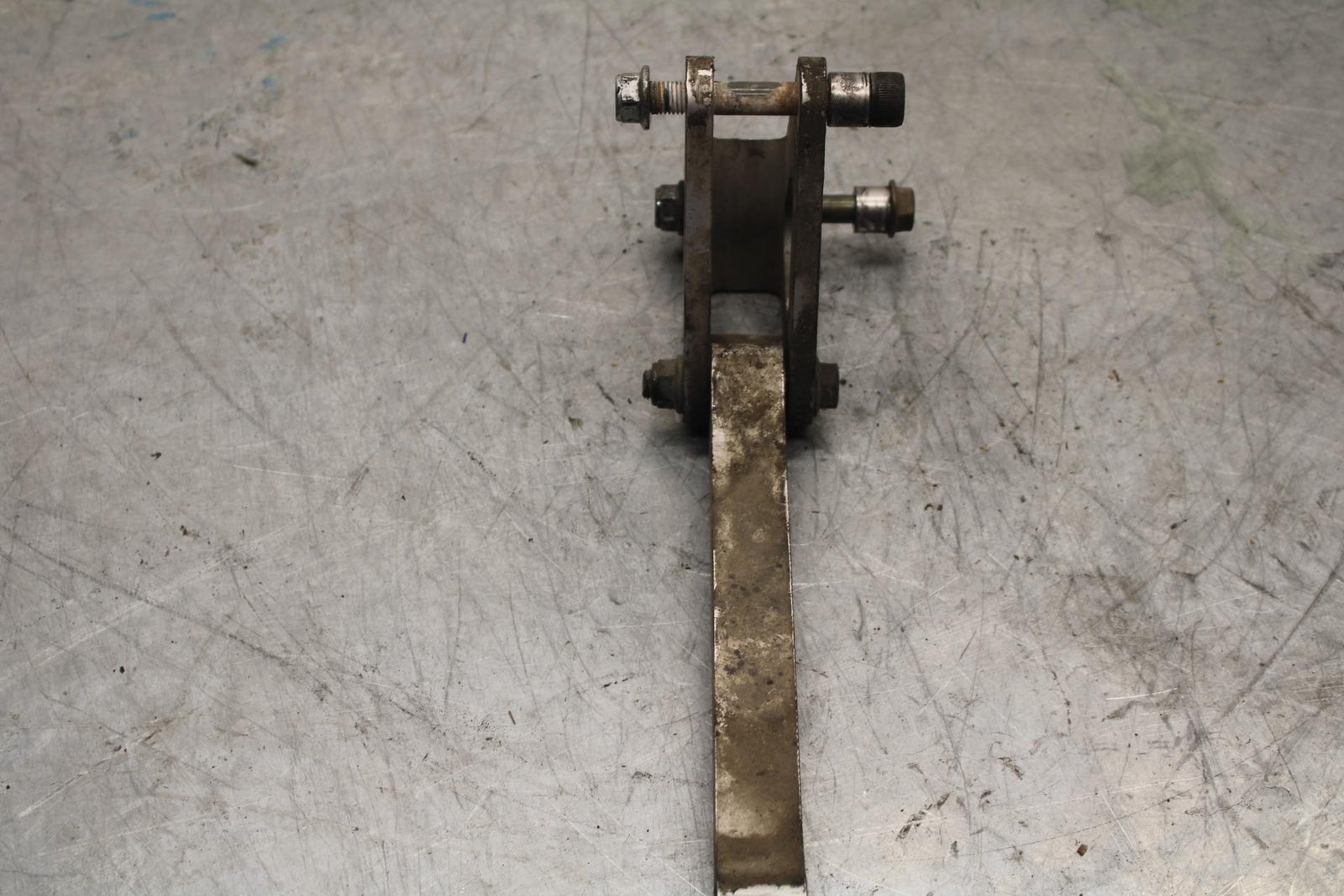 07-08 YAMAHA YZF R1 REAR DOGBONE SHOCK LINKAGE LINK BB425