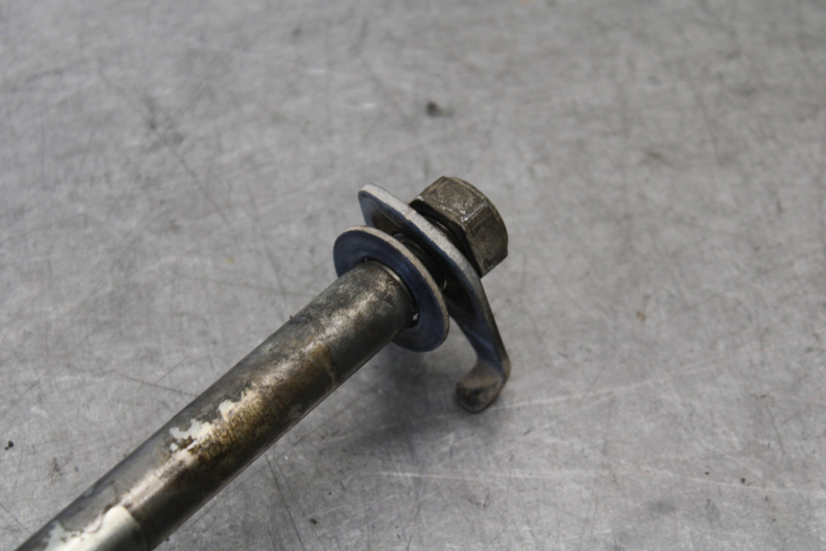 09-15 YAMAHA FZ6R REAR AXLE BACK WHEEL RIM PIVOT BOLT AXEL BB686