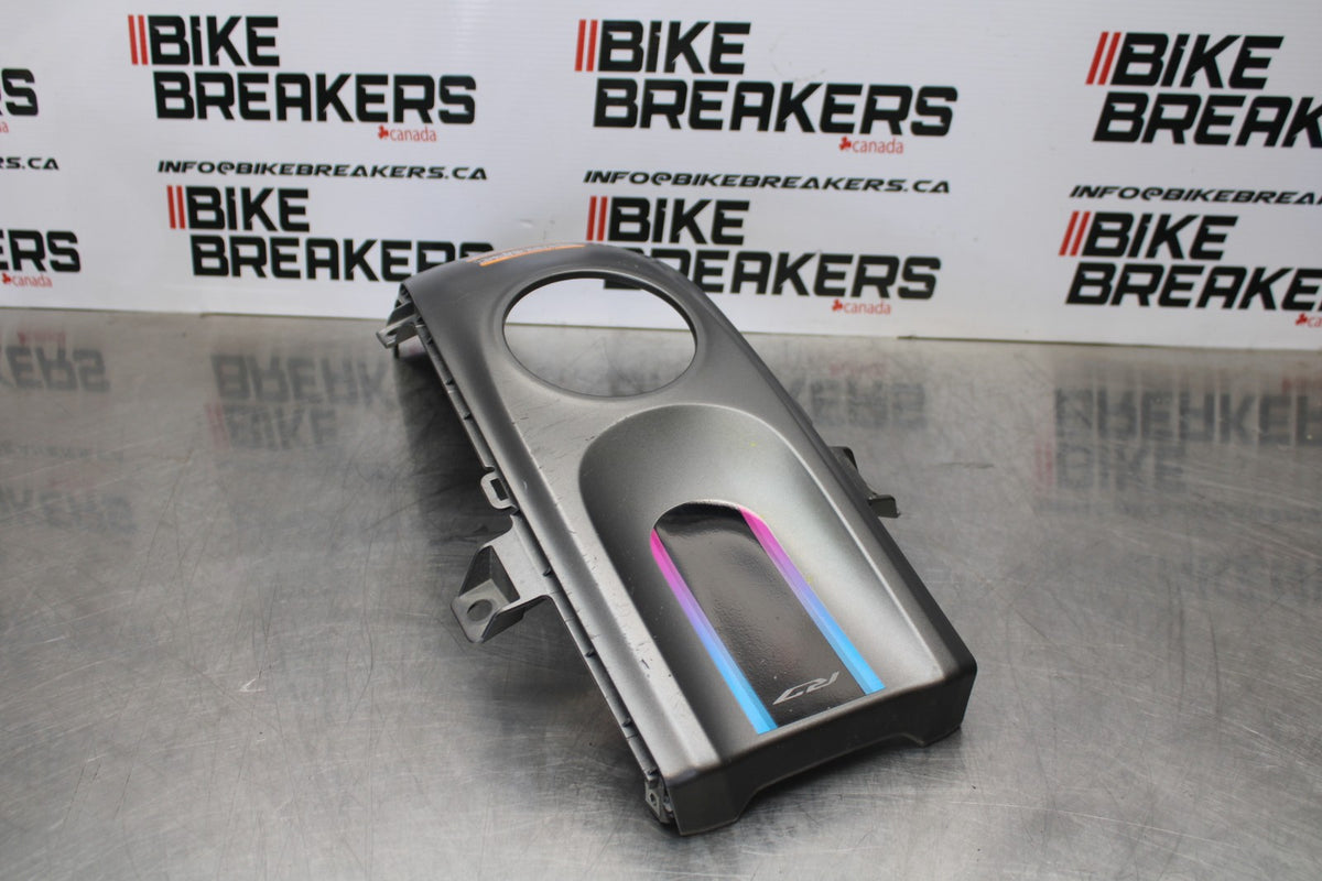 22-25 YAMAHA YZF R7 GAS TANK FUEL CELL COVER FAIRING COWL BB182