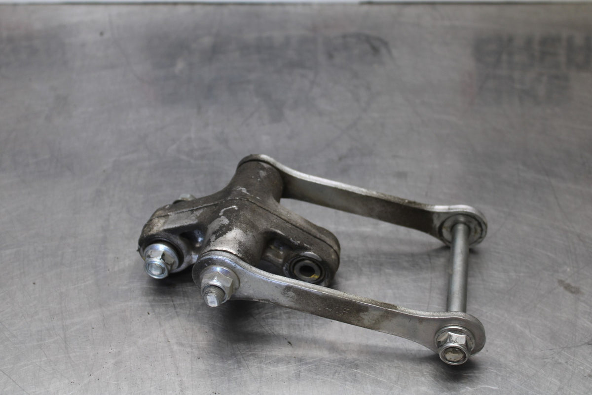07 SUZUKI BOULEVARD M50 REAR BACK SHOCK LINK DOG BONE BB897