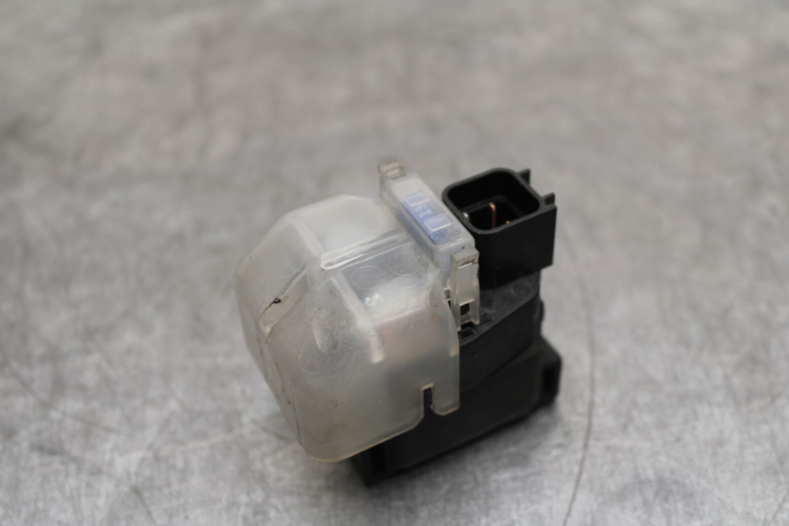 06-07 SUZUKI GSXR 600 ENGINE STARTER RELAY STARTING MOTOR SWITCH BB737