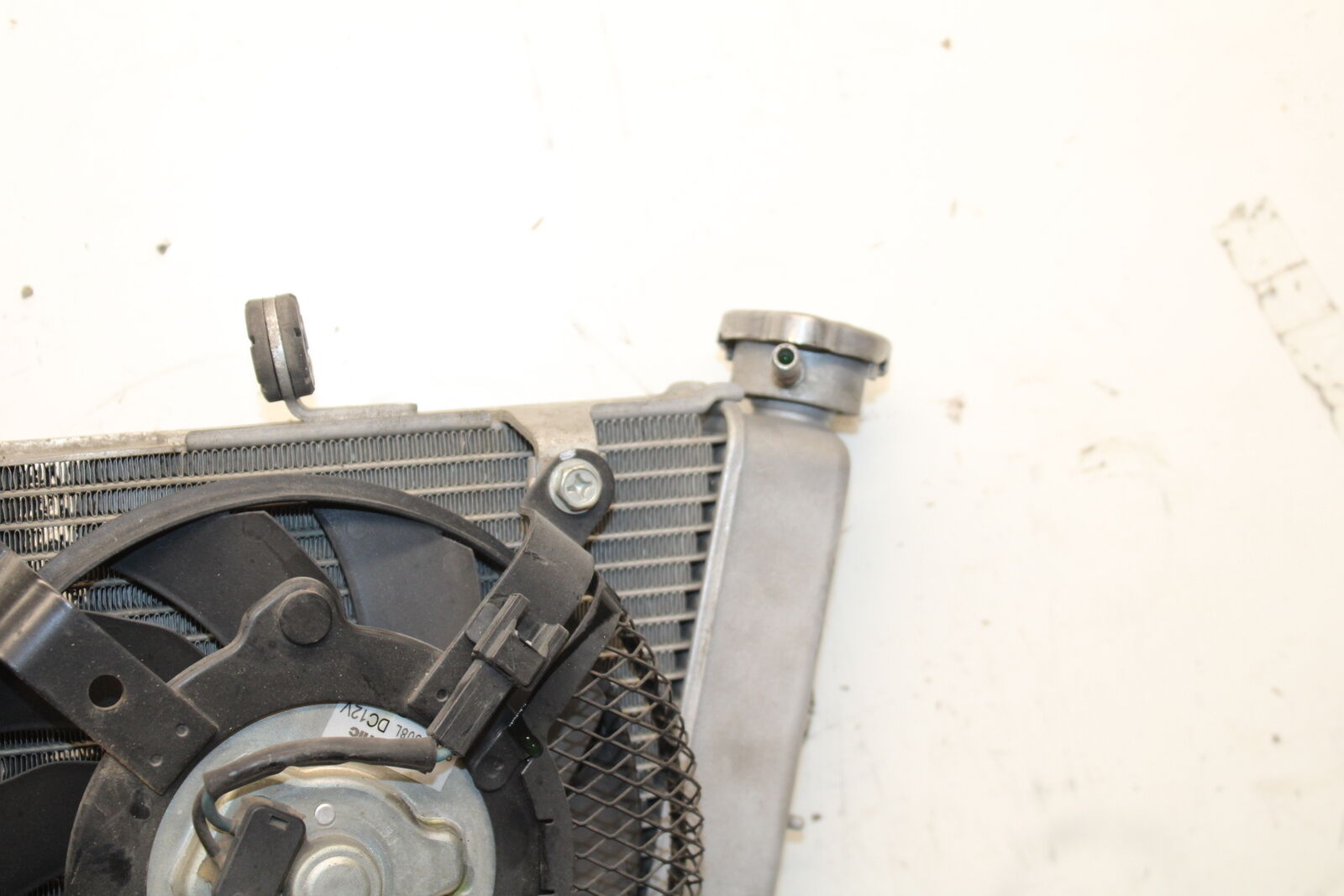 06-07 SUZUKI GSXR 600 ENGINE RADIATOR MOTOR COOLER COOLING RADIATER BB737