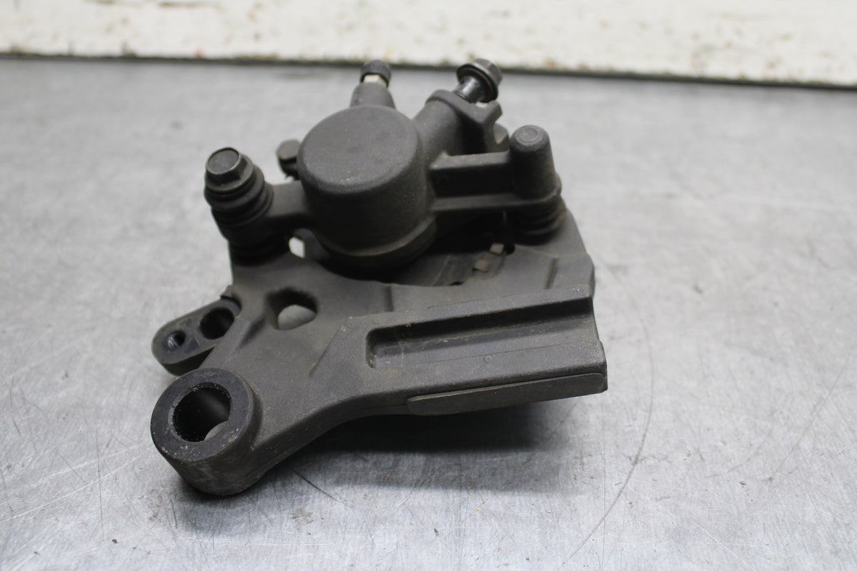 15-17 YAMAHA YZF R3 REAR BACK BRAKE CALIPER W MOUNT BRACKET BB111