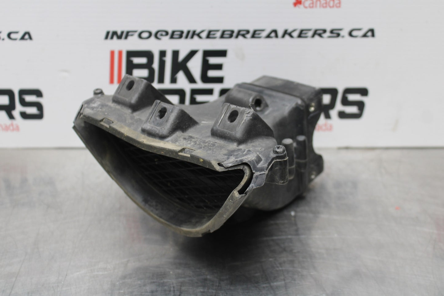 08 KAWASAKI NINJA ZX10R RAM AIR INTAKE TUBE DUCT BB201