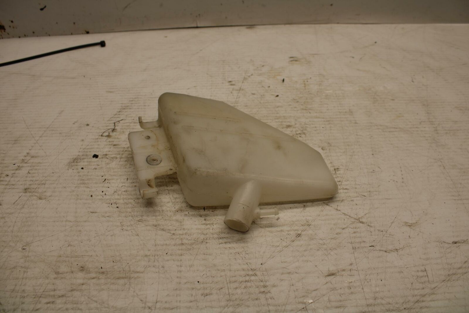 06-07 SUZUKI GSXR600 COOLANT WATER TANK RESERVOIR BOTTLE BB289