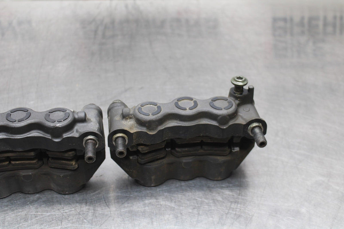 07-08 YAMAHA YZF R1 RIGHT LEFT FRONT BRAKE CALIPER SET PAIR CALIPERS BB771