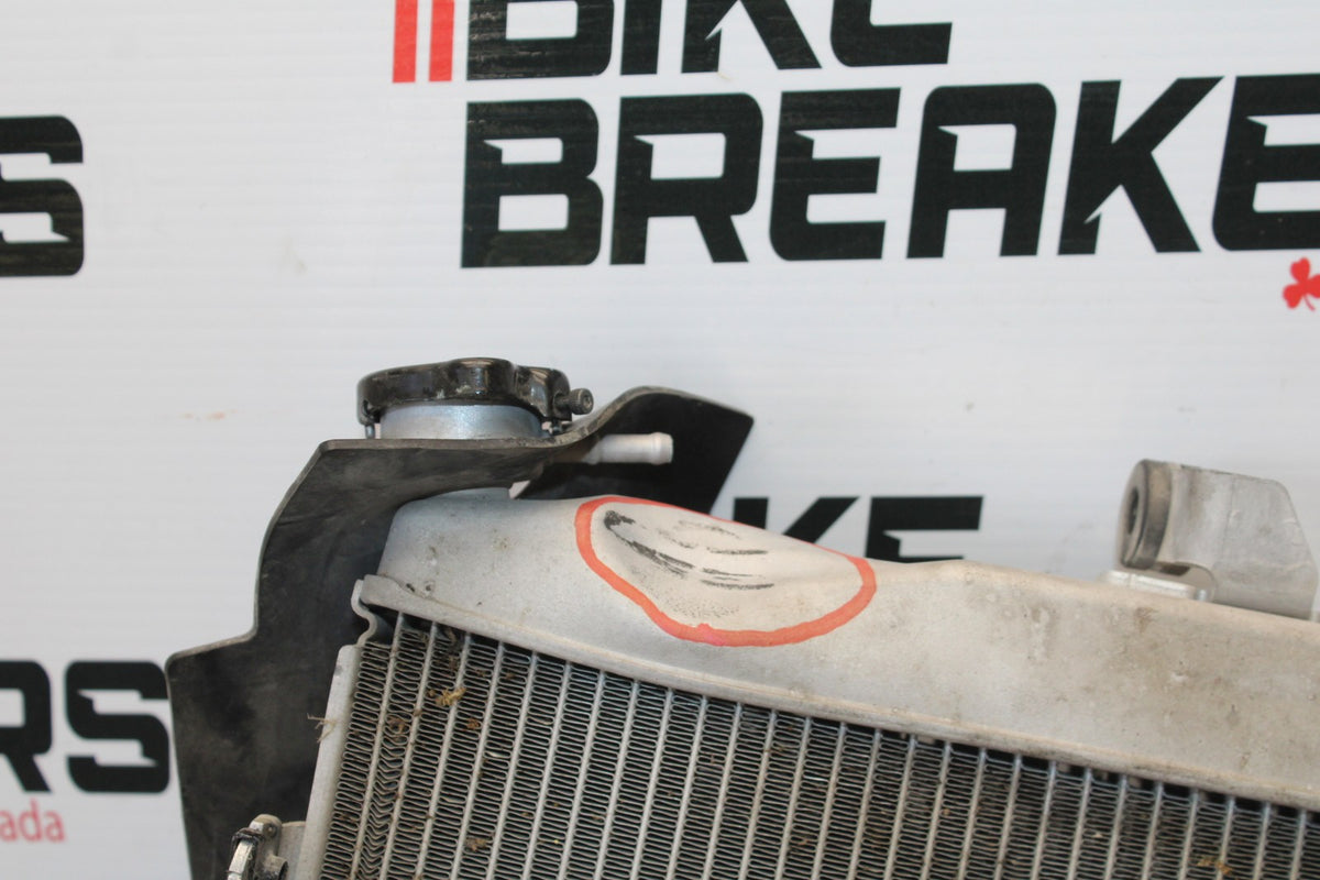 22-25 YAMAHA YZF R7 ENGINE RADIATOR MOTOR COOLER COOLING RADIATER BB182