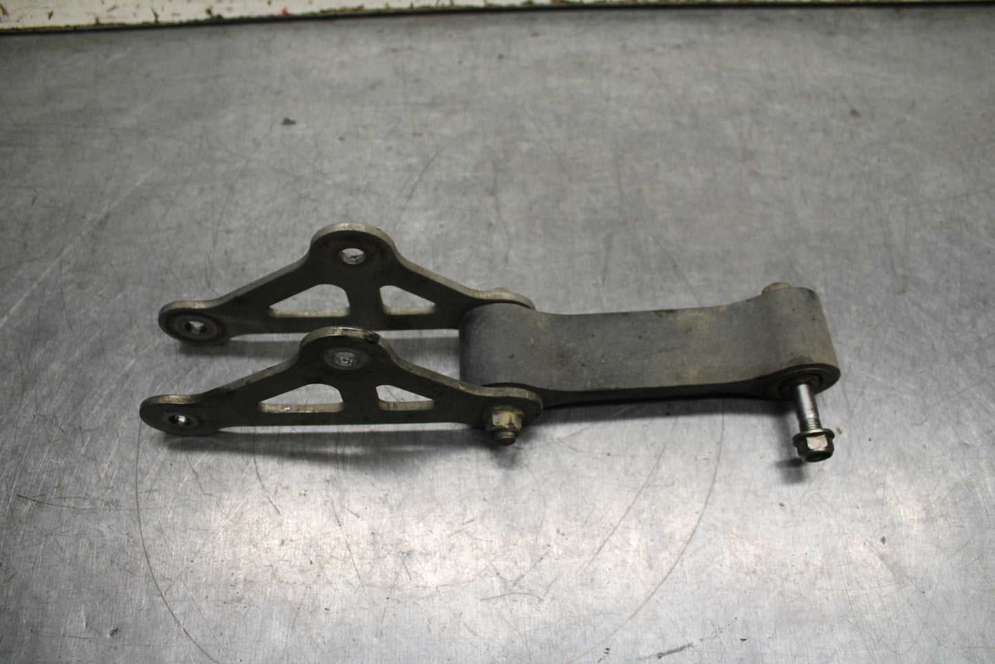 12-13 KAWASAKI Z1000 REAR DOGBONE SHOCK LINKAGE LINK BB743