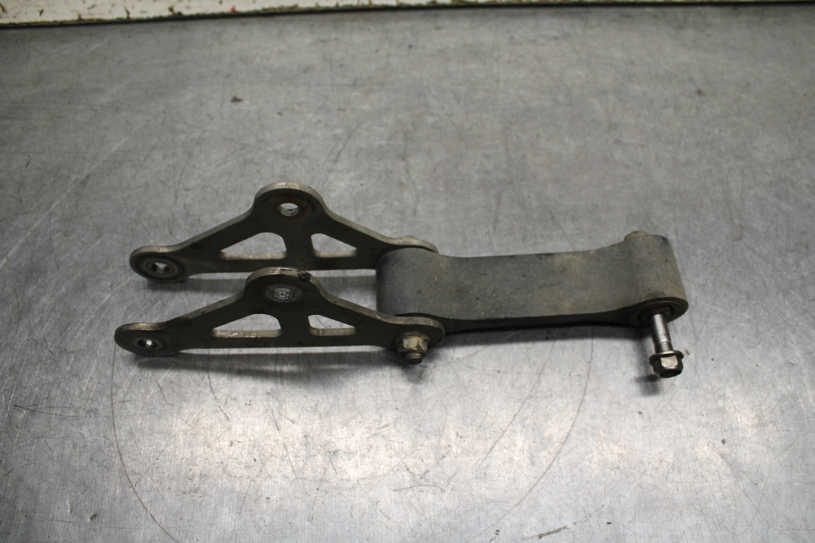 12-13 KAWASAKI Z1000 REAR DOGBONE SHOCK LINKAGE LINK BB743