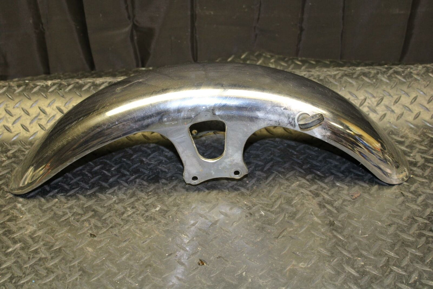 80-81 YAMAHA XS1100 SPECIAL FRONT WHEEL FENDER bb174
