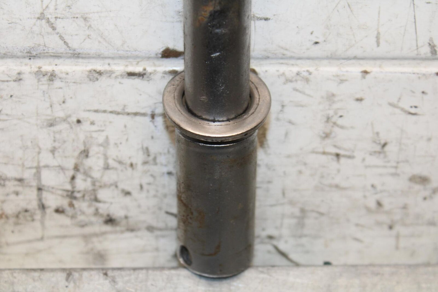 2003 Yamaha Vmax 1200 VMX1200 REAR AXLE BACK WHEEL RIM PIVOT BOLT AXEL BB563