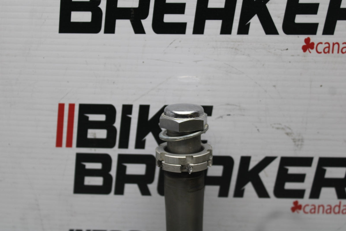 06 SUZUKI SV650S FRONT FORKS CLAMP LOWER TRIPLE TREE STEM BB783