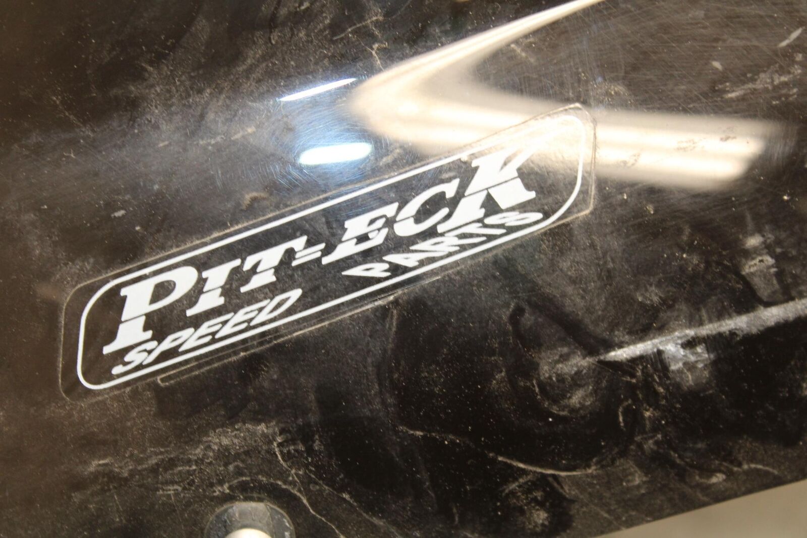 2000 Honda Super Hawk 1000 VTR1000F FRONT WINDSHIELD WINDSCREEN  BB577