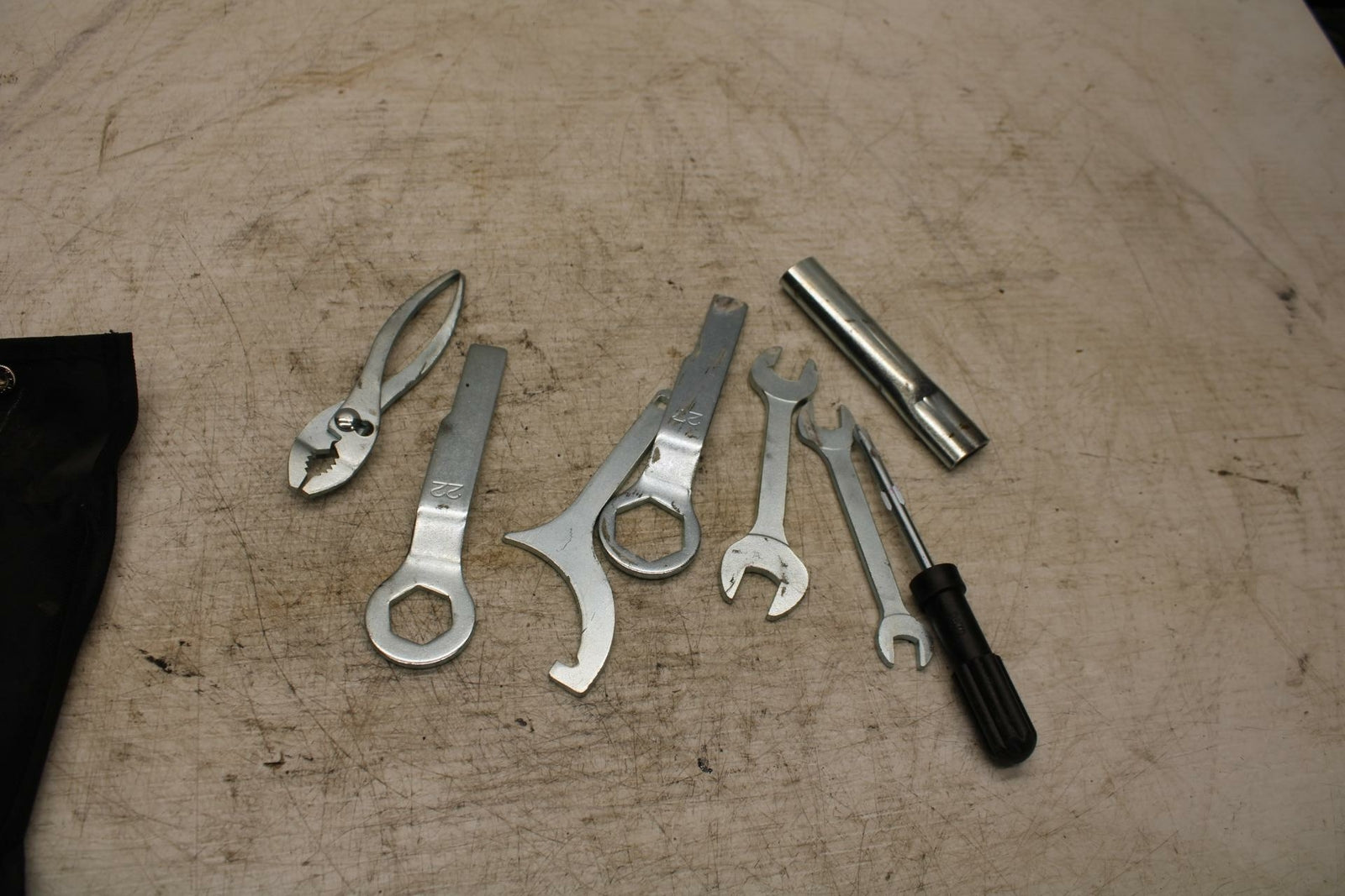 17-20 KAWASAKI NINJA 650 STOCK TOOLS OEM TOOL BAG KIT SET BB364