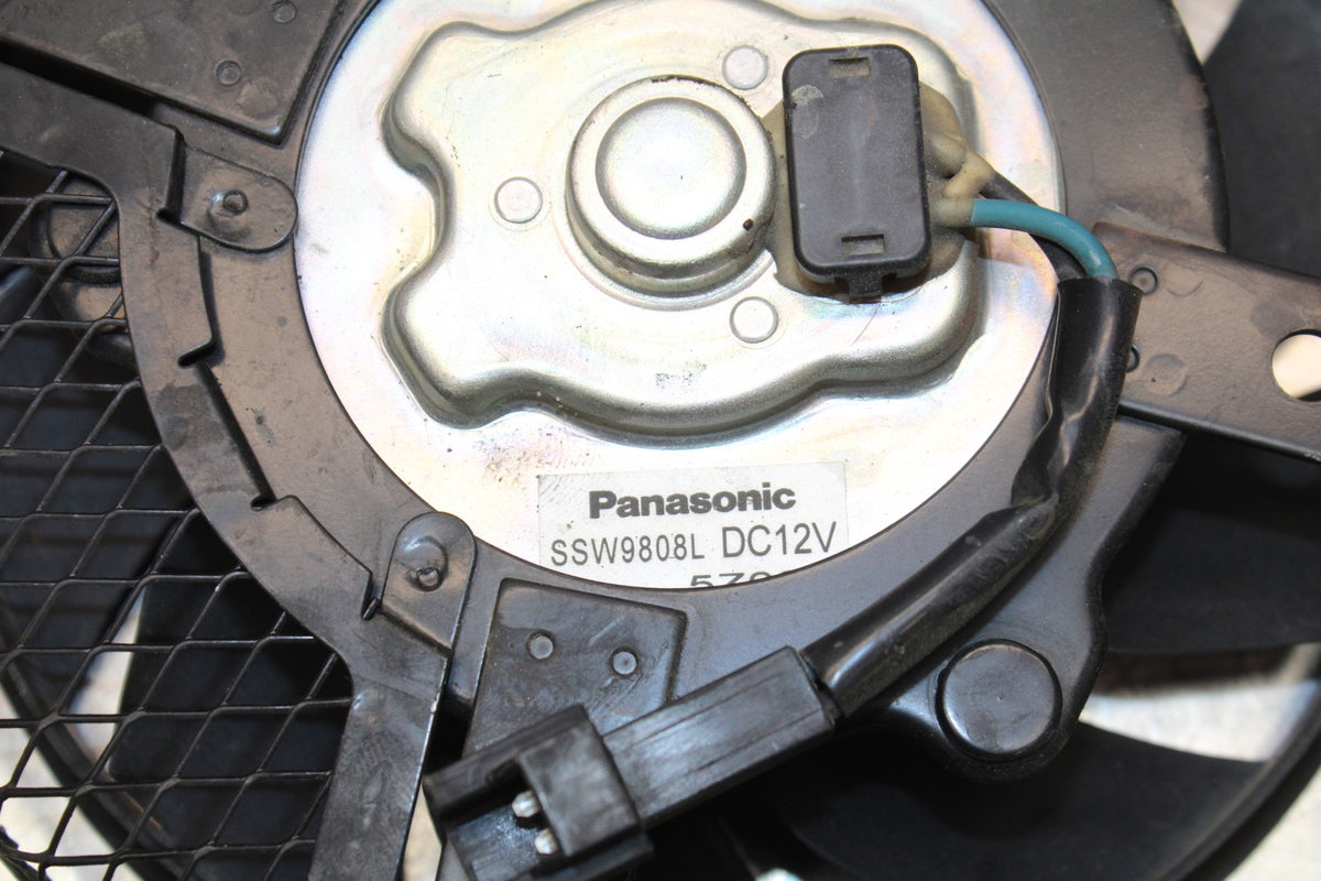 06-07 SUZUKI GSXR 600 ENGINE RADIATOR COOLING FAN BB178