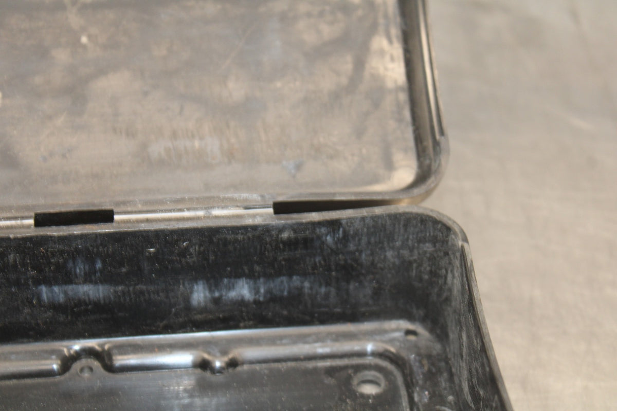 08 KAWASAKI NINJA ZX10R STOCK TOOLS OEM TOOL BOX BB932